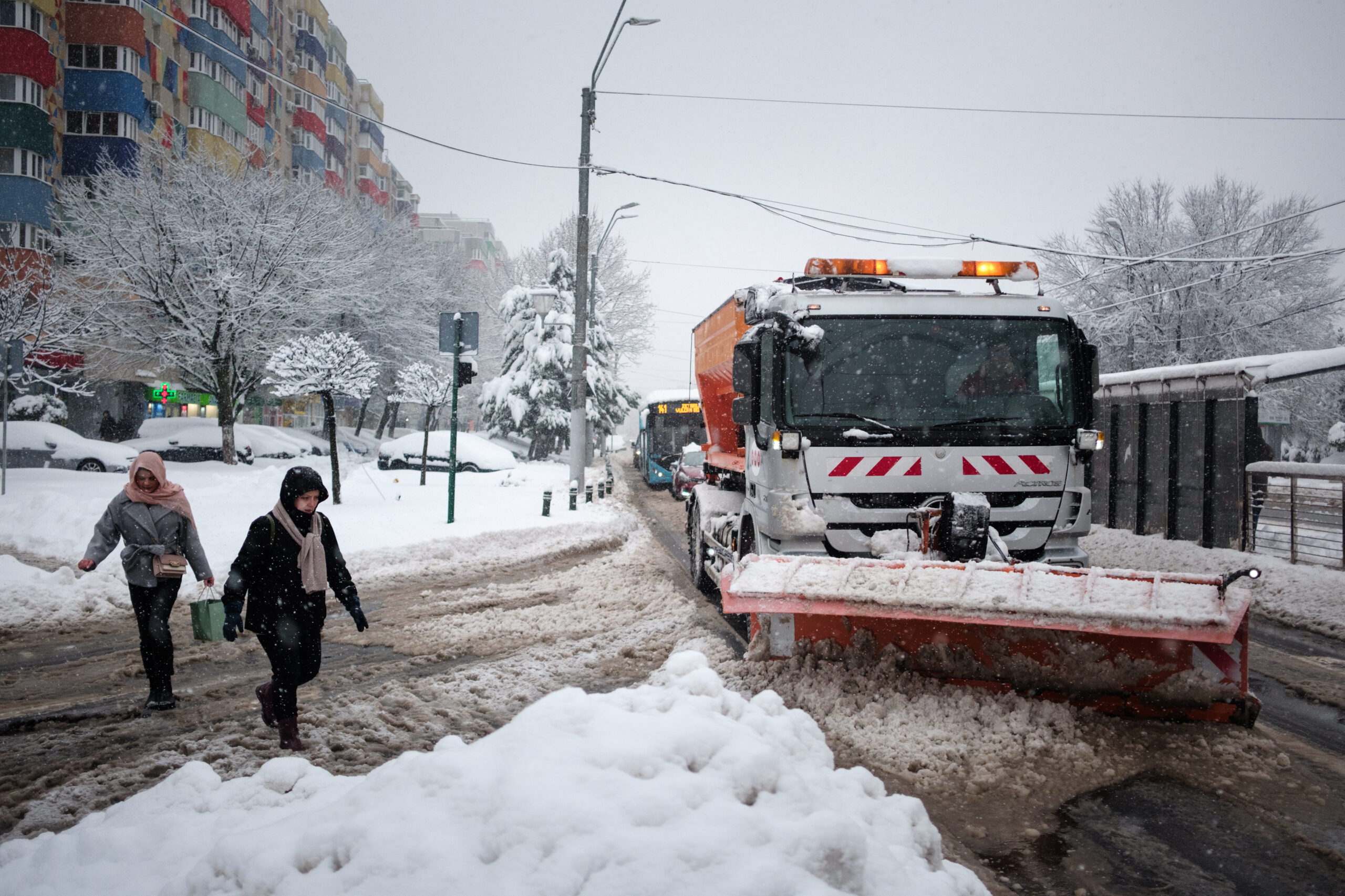Amenzi aplicate pentru deszăpezirea din București