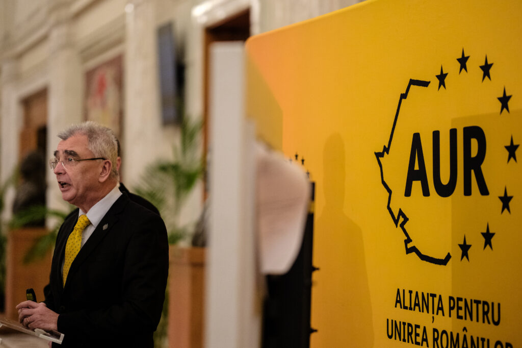 Senatul a respins solicitarea AUR pentru decontarea unei deplasări în SUA. Abrudean: „eveniment mai degrabă privat”; Peiu: „Vă voi povesti cum merg ei în Botswana, în Tanzania”