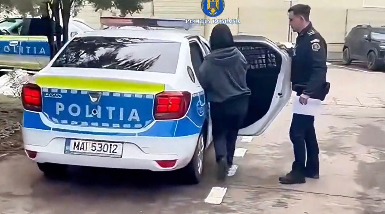 Fată de 15 ani din Ploiești, înjunghiată de o adolescentă