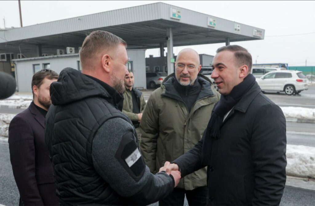 Bogdan Ivan la granița cu Ucraina: „Oamenii trebuie să aibă energie, simplu, fără excepții”