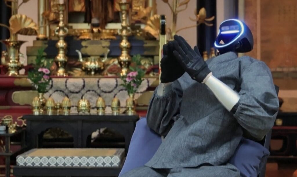 Japonia testează călugărul-robot AI „Buddharoid” pentru îndrumare spirituală