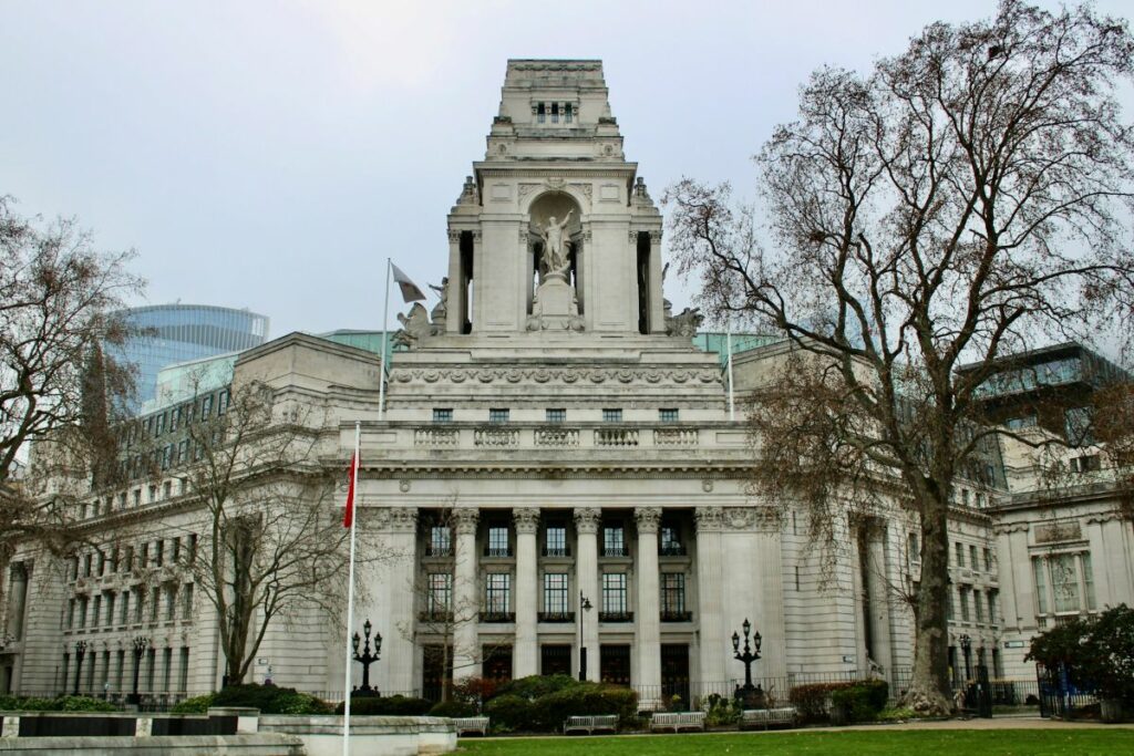 A vizitat 48 de hoteluri Four Seasons din întreaga lume: doar în 4 s-ar caza din nou