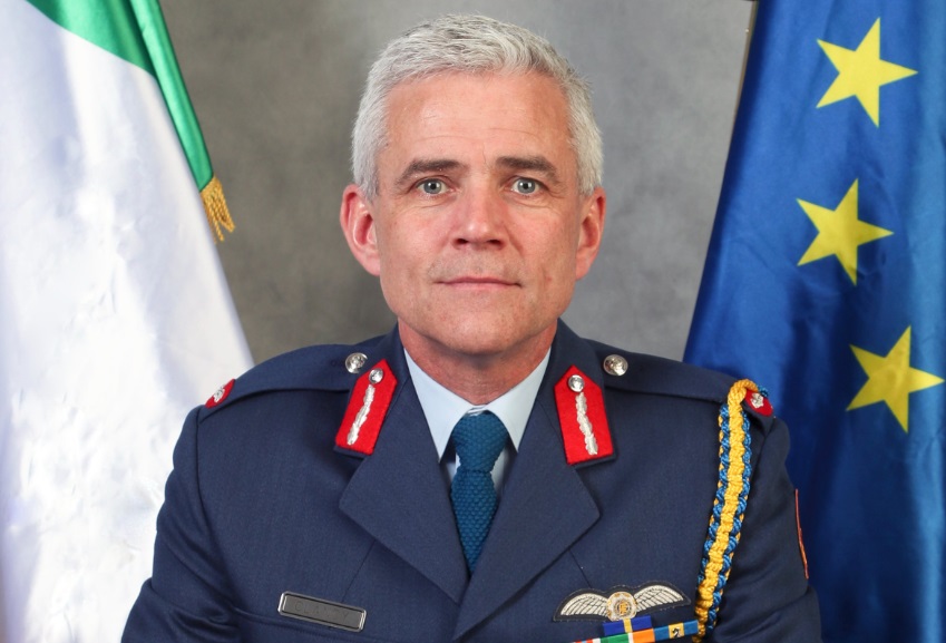 Clauza de apărare reciprocă a UE trebuie definită „sub Articolul 5” al NATO, spune generalul Clancy