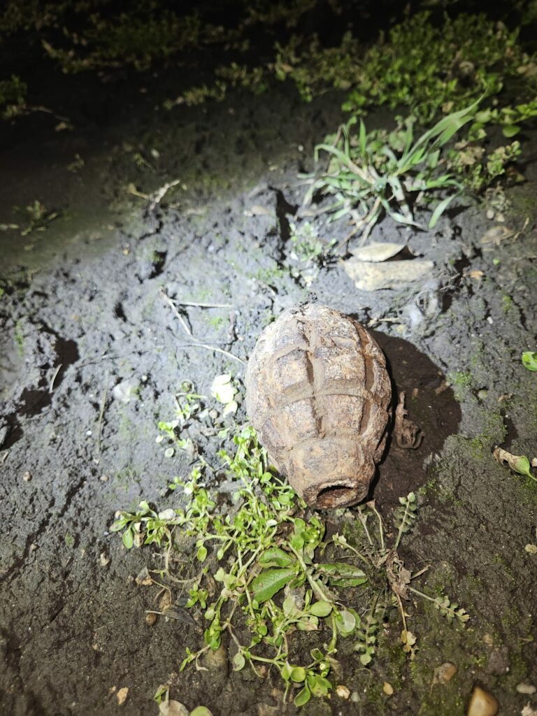 Grenadă descoperită în apropierea gării din orașul Galați