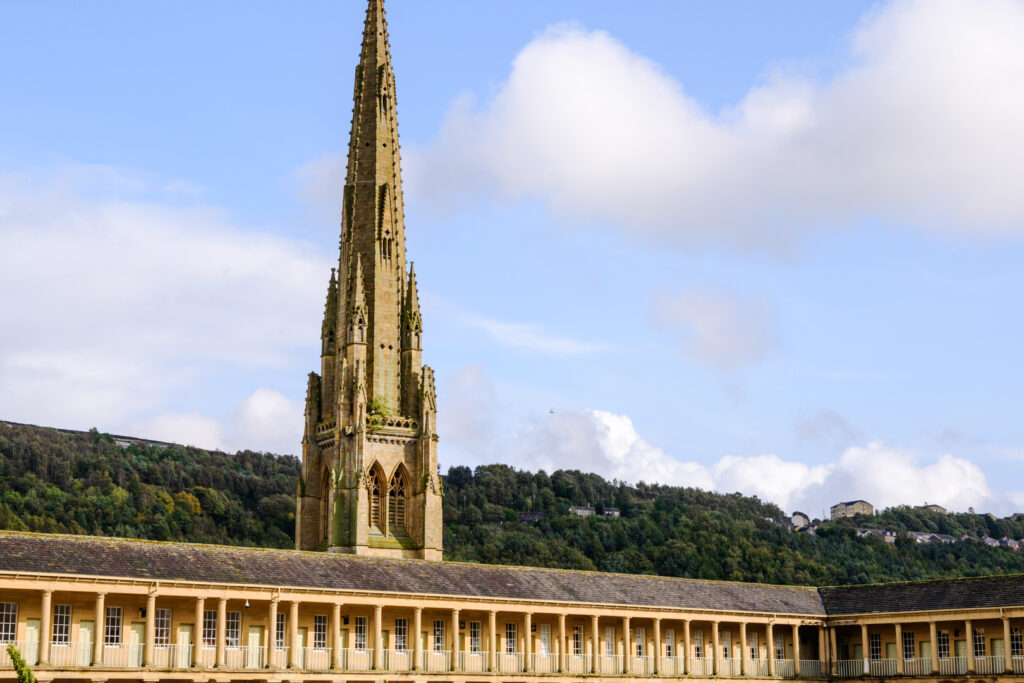 Clădirea considerată o „capodoperă” a arhitecturii georgiene. Este singura de acest fel rămasă în lume