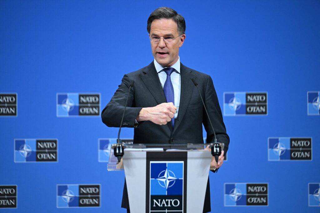 NATO va fi condusă într-o măsură mai mare de Europa, spune Mark Rutte