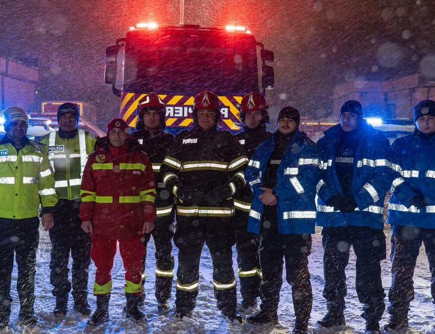 IGSU: Intervenții în 31 de localități din 12 județe și în București, pe fondul ninsorilor