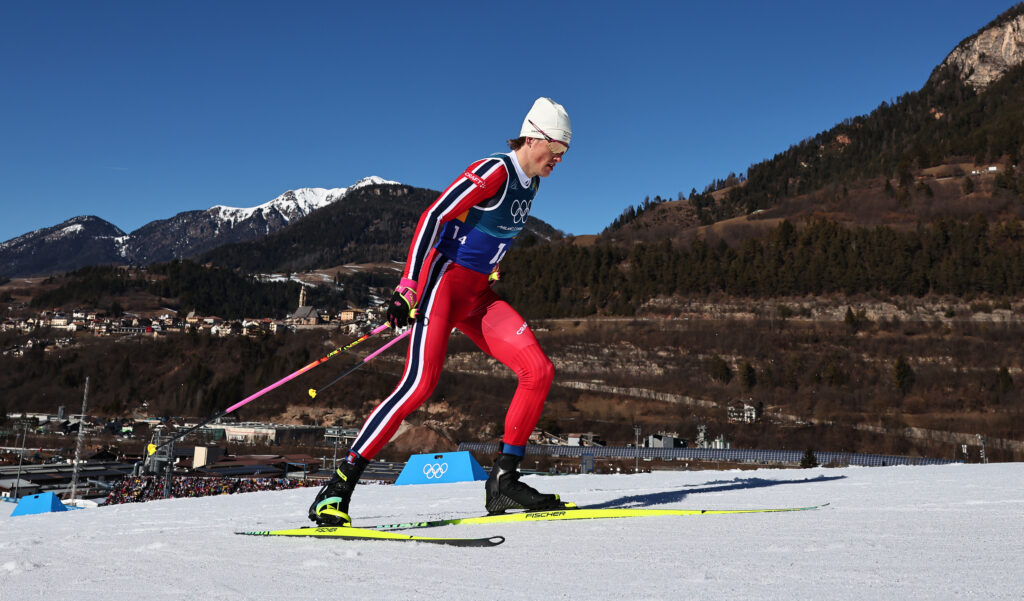 Norvegianul Klæbo mai câștigă o medalie de aur la JO 2026, în sprintul pe echipe. România, locul 24
