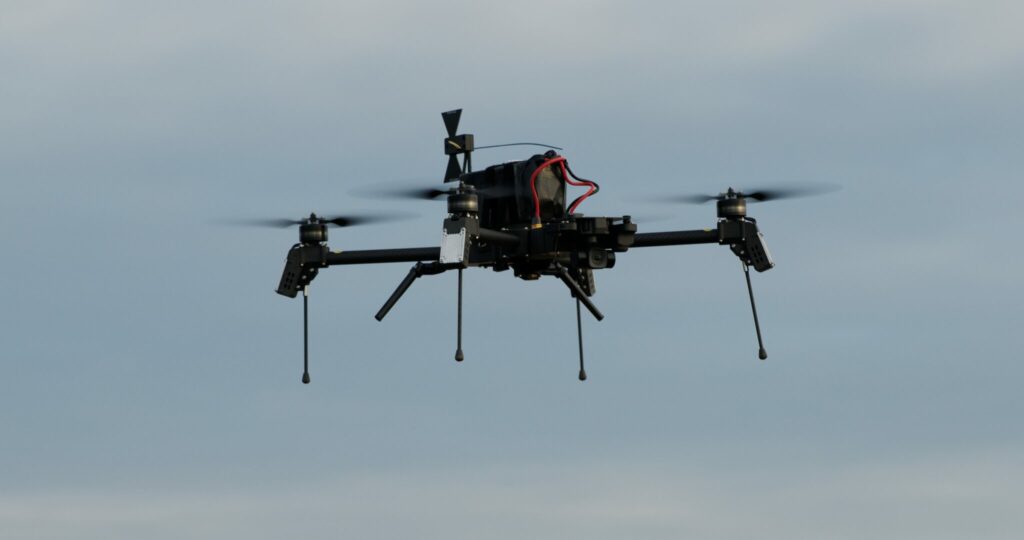 Ucraina prezintă drona-bombardier „Linza 3.0”, cu navigație optică și rază de 15 km