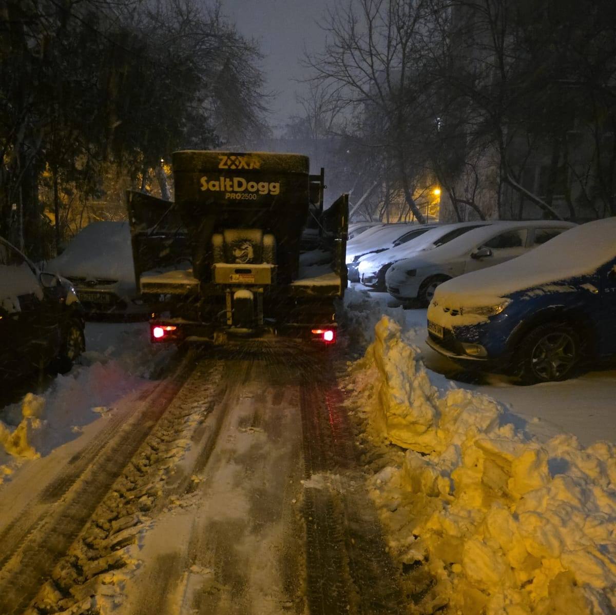 Cod roșu de ninsoare în București și Ilfov