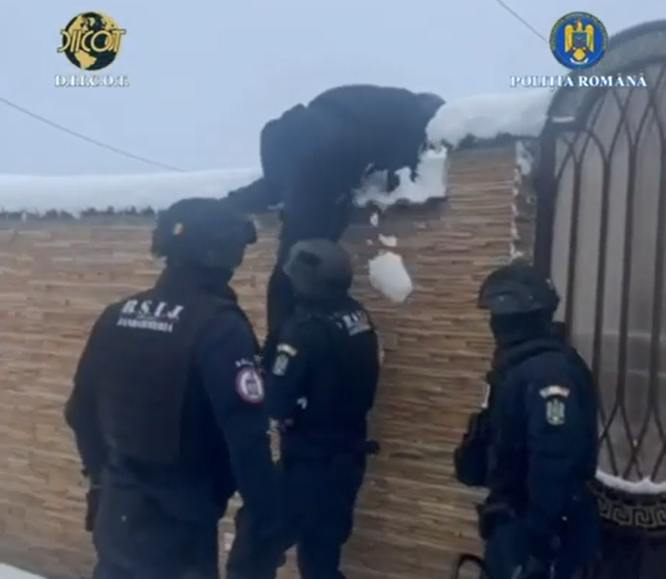 Dădeau bani cu camătă, iar la scadență amenințau cu moartea. Gruparea din Dâmbovița, destructurată