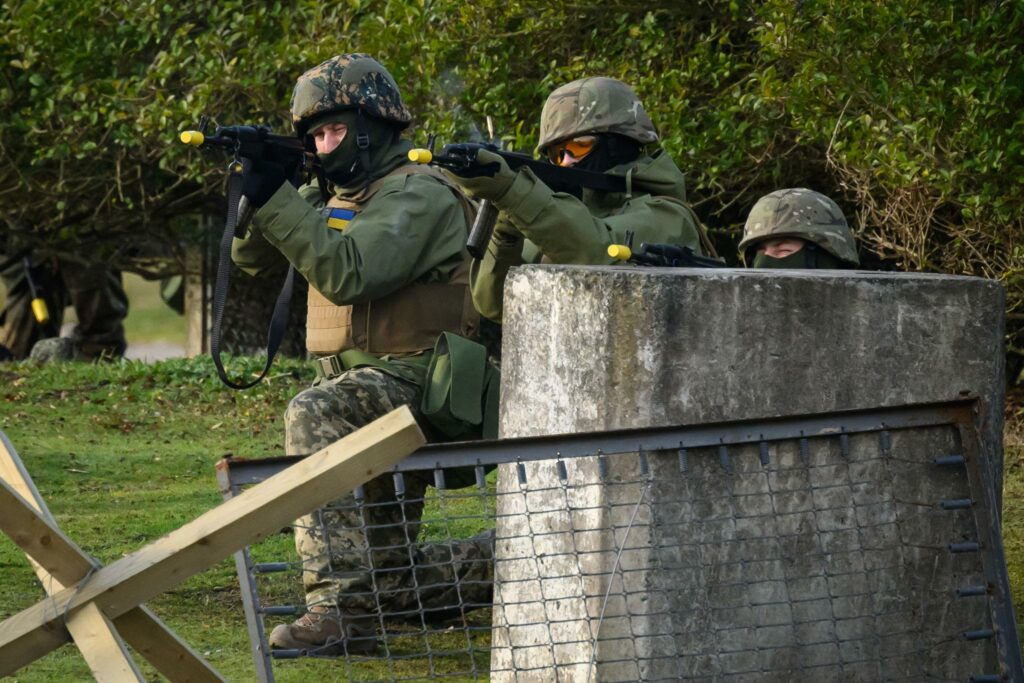 Ucraina reorganizează Legiunea Internațională: voluntarii străini vor fi integrați în brigăzile armatei