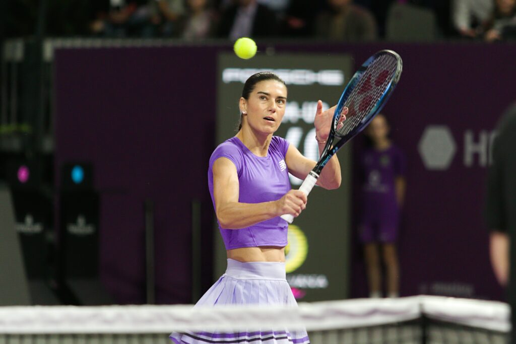 Sorana Cîrstea avansează în turul secund la turneul WTA 1000 de la Dubai, după victoria cu Sasnovich