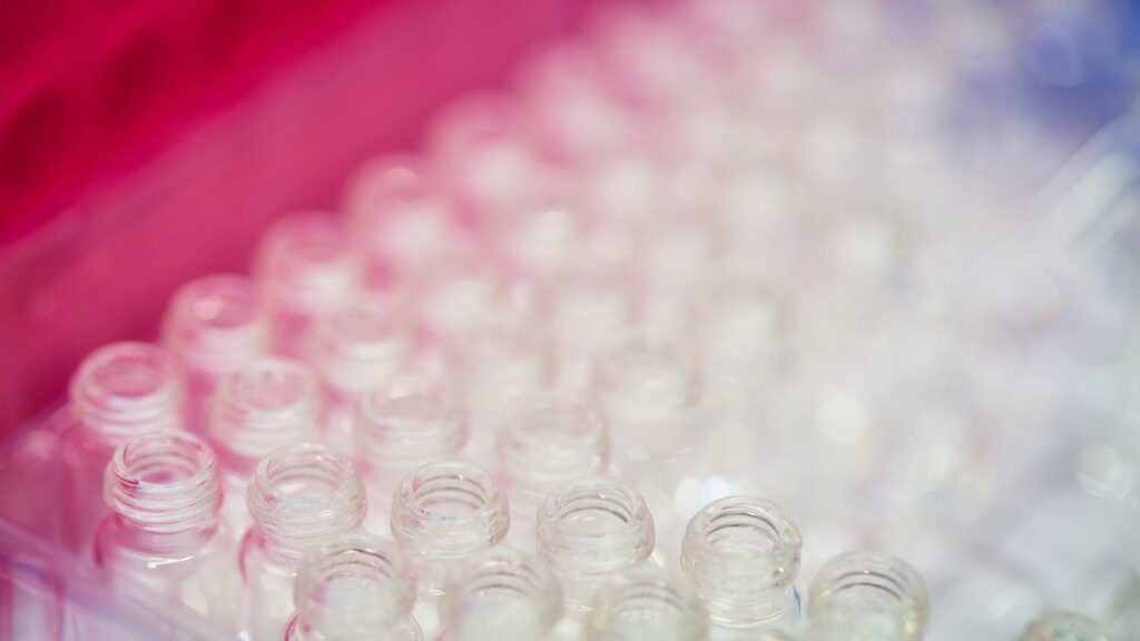 O formă simplificată a tratamentului atrofiei musculare spinale este disponibilă acum și în România