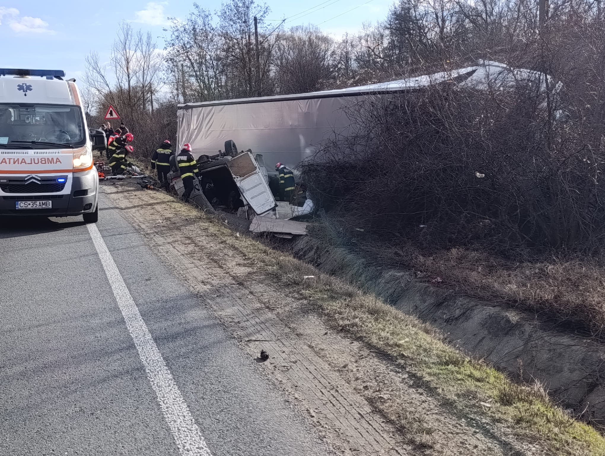 Accident tragic pe DN 6, Caraș-Severin: trei decedați