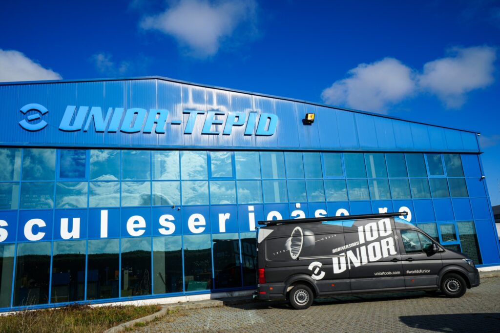 Unior Tepid, importator unic al brandului Unior, susține direcția industrială a grupului prin programele Forging Parts și Hand Tools, în care Unior Tools are un rol central