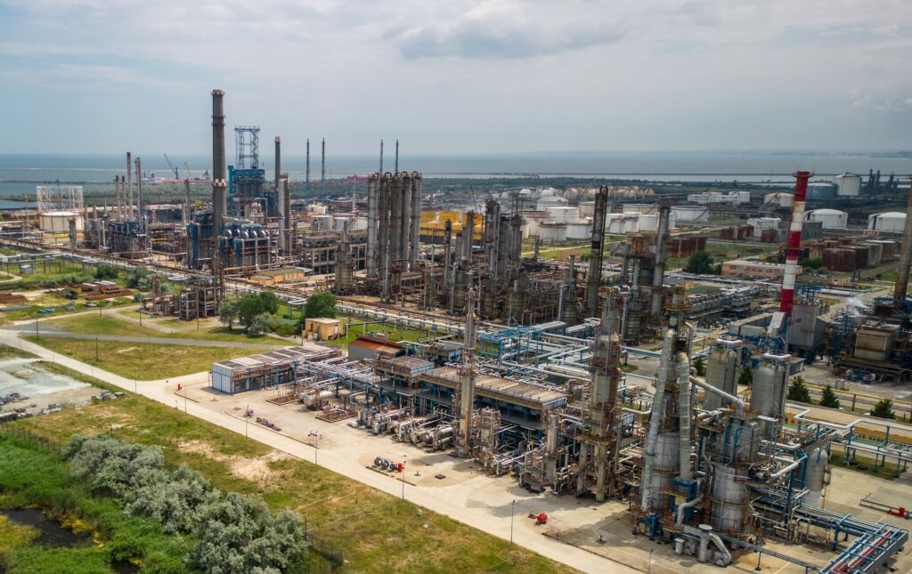 Petromidia and Vega refineries to reopen after successful completion of planned overhaul