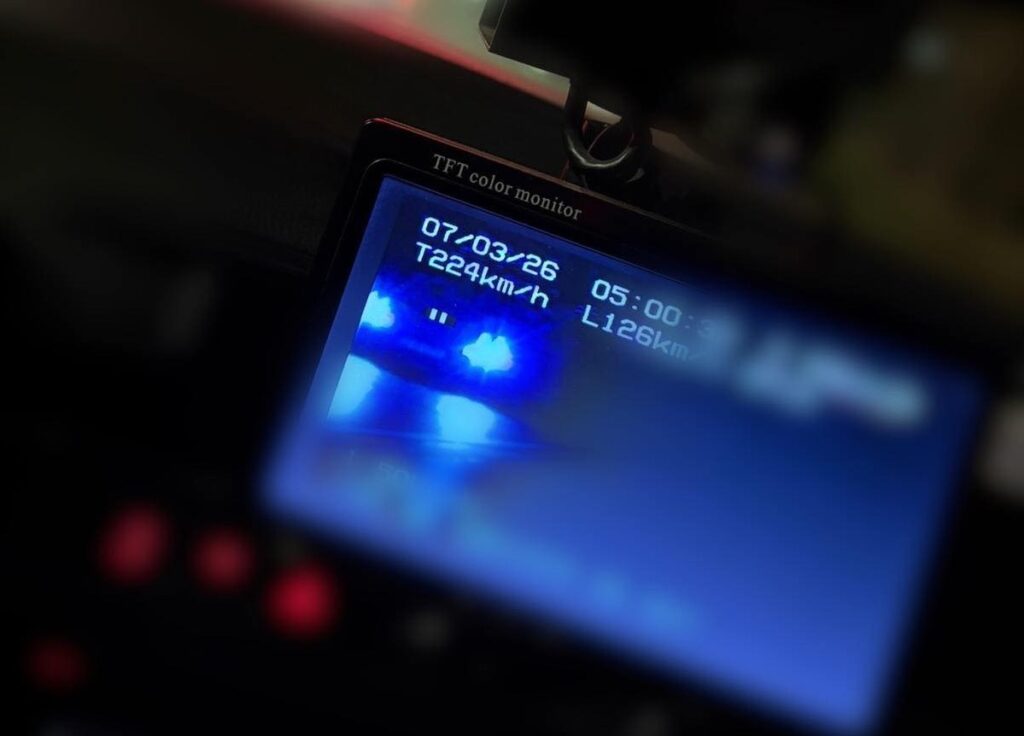 „Avion” pe șosea: o femeie a gonit cu 224 km/h pe DN39, în plină noapte