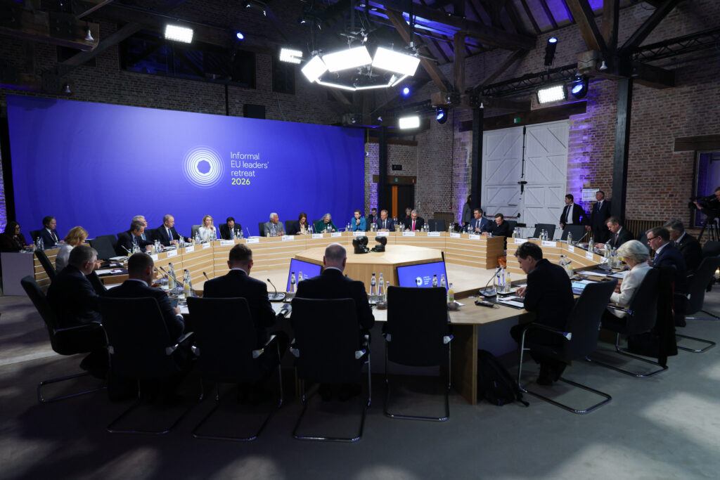 Ce variante ia în calcul UE pentru reducerea prețurilor la energie. Germania, România și Suedia au exclus folosirea treptată a gazelor rusești și eliminarea sancțiunilor împotriva Moscovei