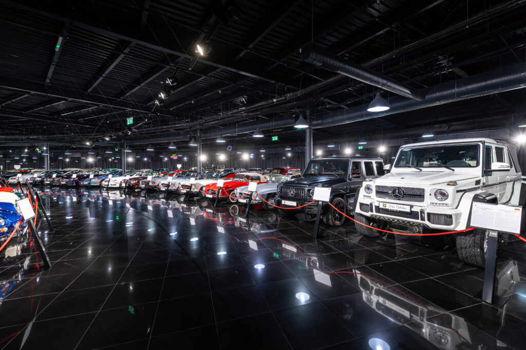 Țiriac Collection, locul unde tot mai mulți pasionații de automobile din întreaga lume vin să descopere modele auto legendare (P)