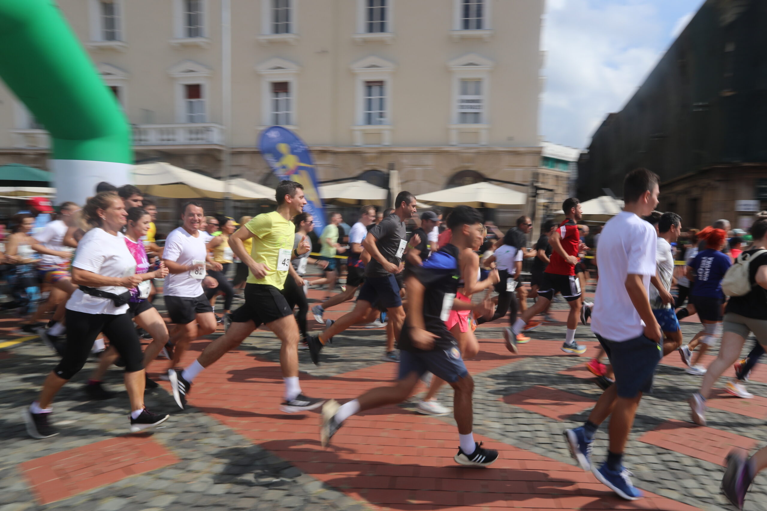 Exercițiile fizice reduc riscul de Alzheimer, dar cercetătorii au descoperit și de ce