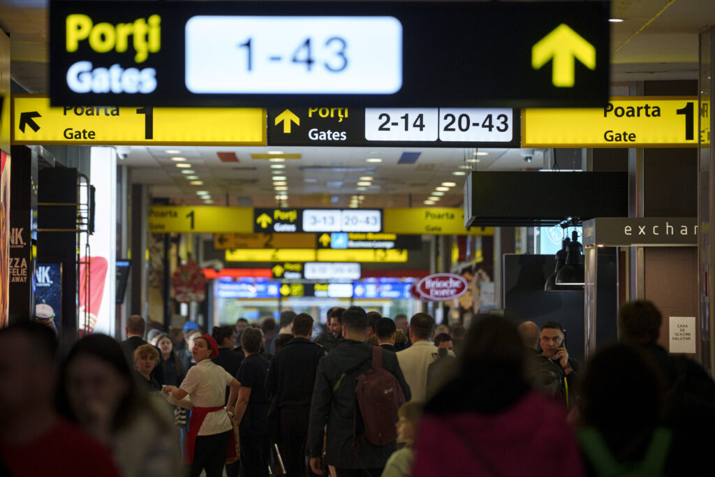 Lista zborurilor anulate marți pe Aeroportul Otopeni din cauza conflictului din Orientul Mijlociu