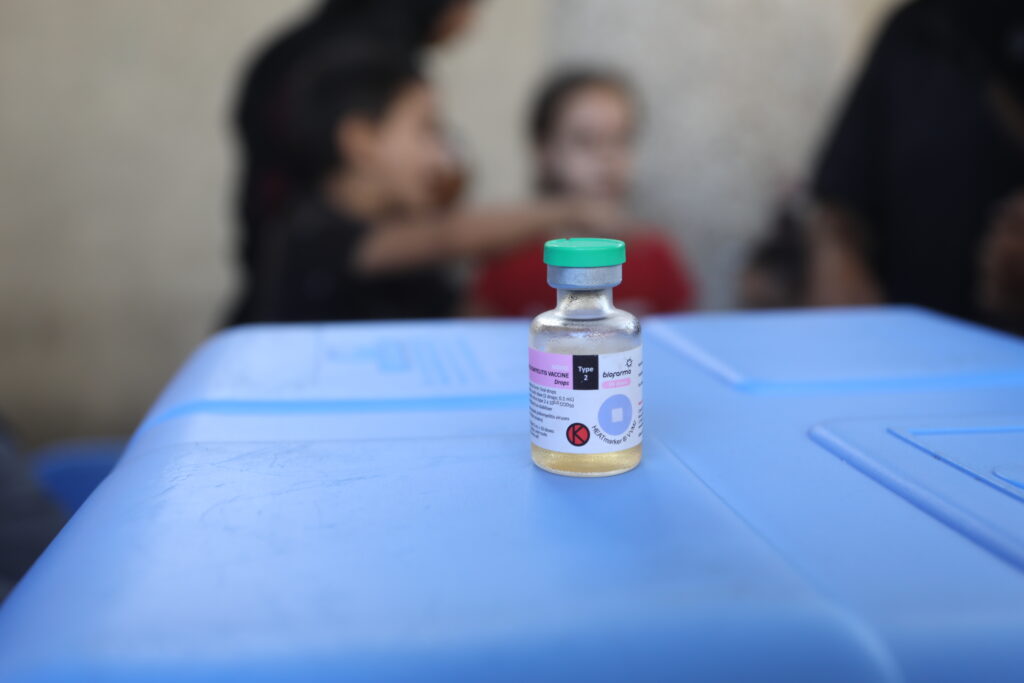 Părinții, îndemnați să-și vaccineze copiii împotriva bolilor infecțioase. Anunțul dat de INSP