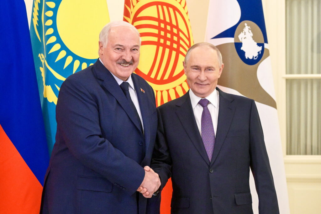 Lukașenko avertizează NATO și Ucraina: Belarus ar putea folosi racheta „Oreșnik” în caz de atac