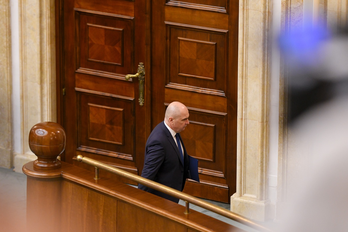 Poza pentru articolul Bolojan: Dacă nu punem frână acum, vom ajunge în câțiva ani de zile ca țara să fie zdrobită