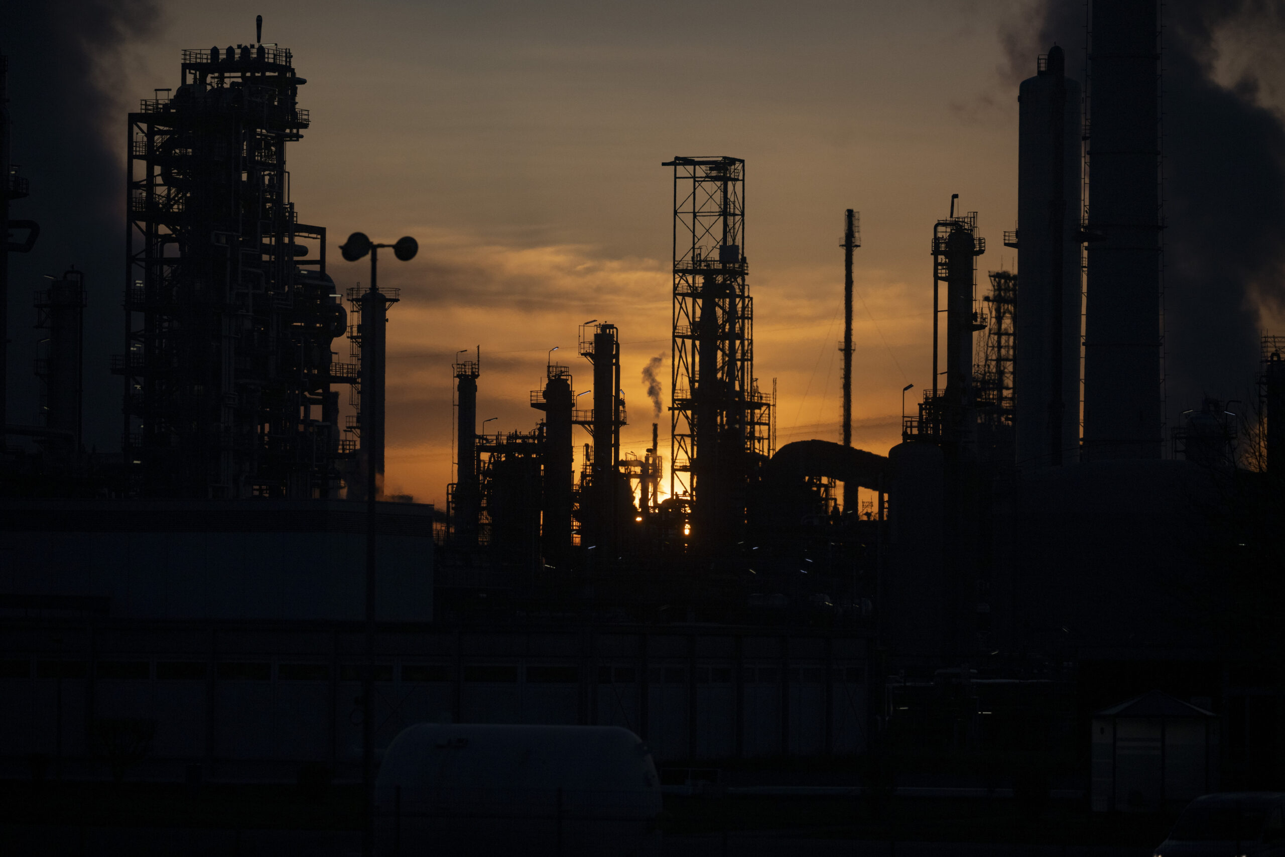 G7 anunță măsuri pentru stabilizarea pieței energetice