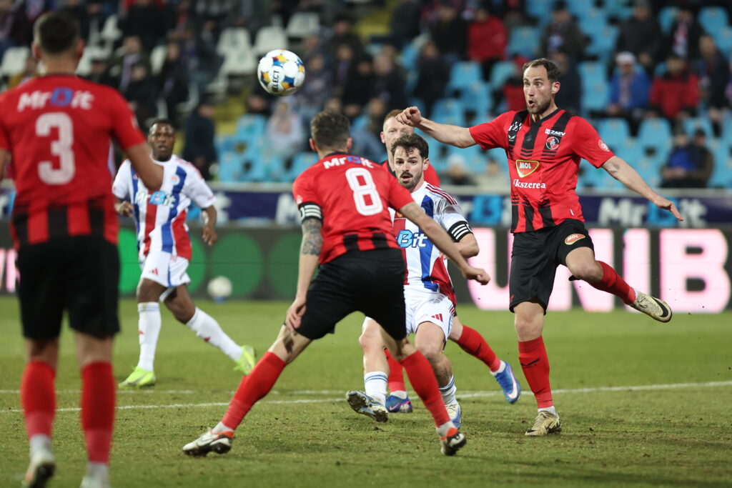 Oțelul Galați pierde acasă cu Csikszereda, scor 2-3, în prima etapă din play-out