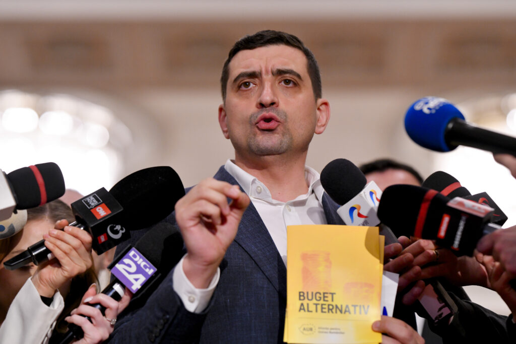 AUR a atacat la Curtea Constituțională Legile bugetului