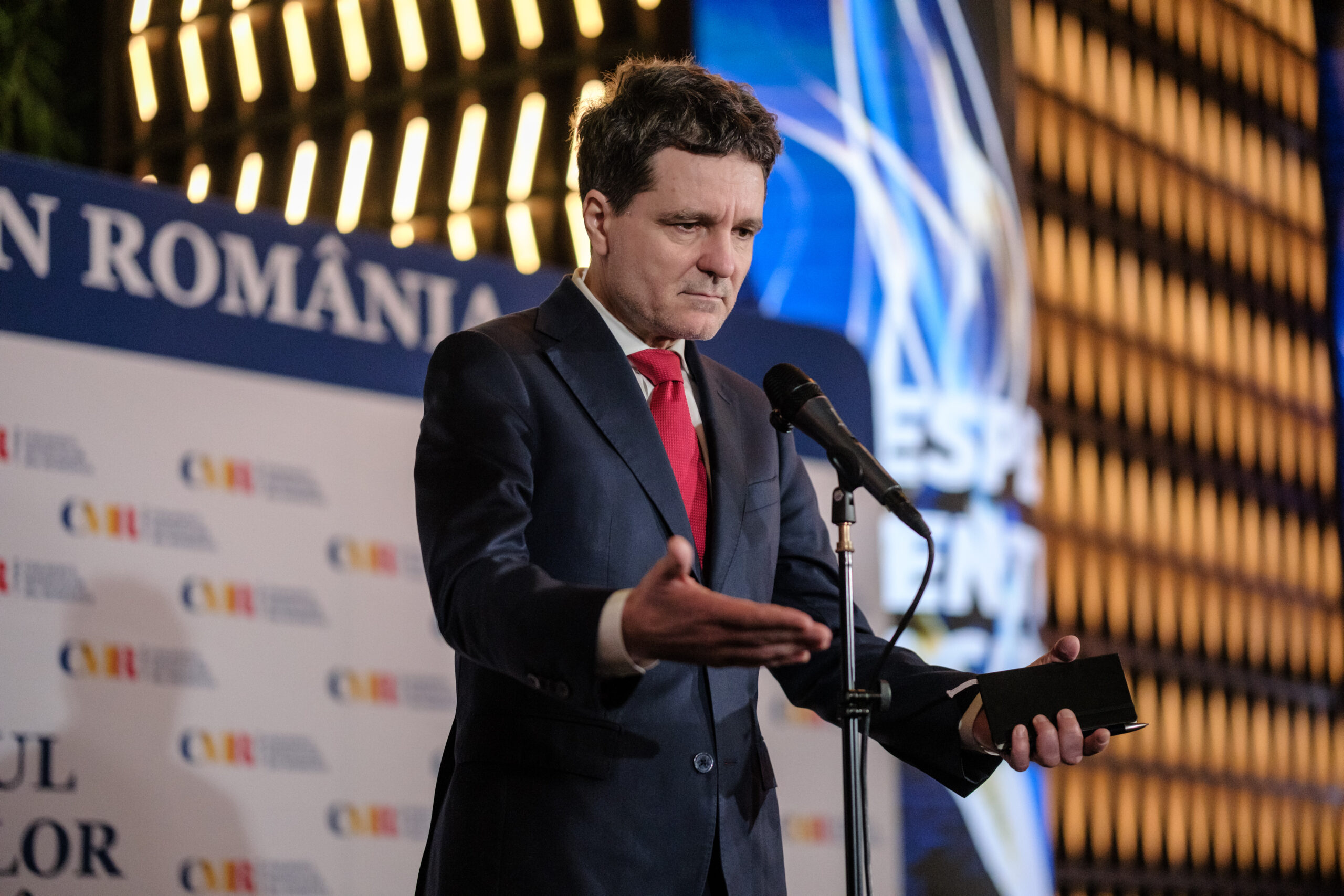 Nicușor Dan: Reforma instituțiilor și aderarea la OCDE