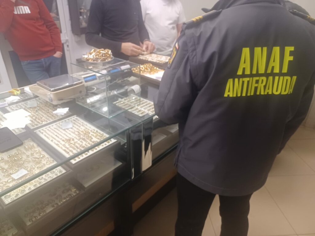 ANAF: Captură de 6 kg de aur fără documente de proveniență, în Călăraşi