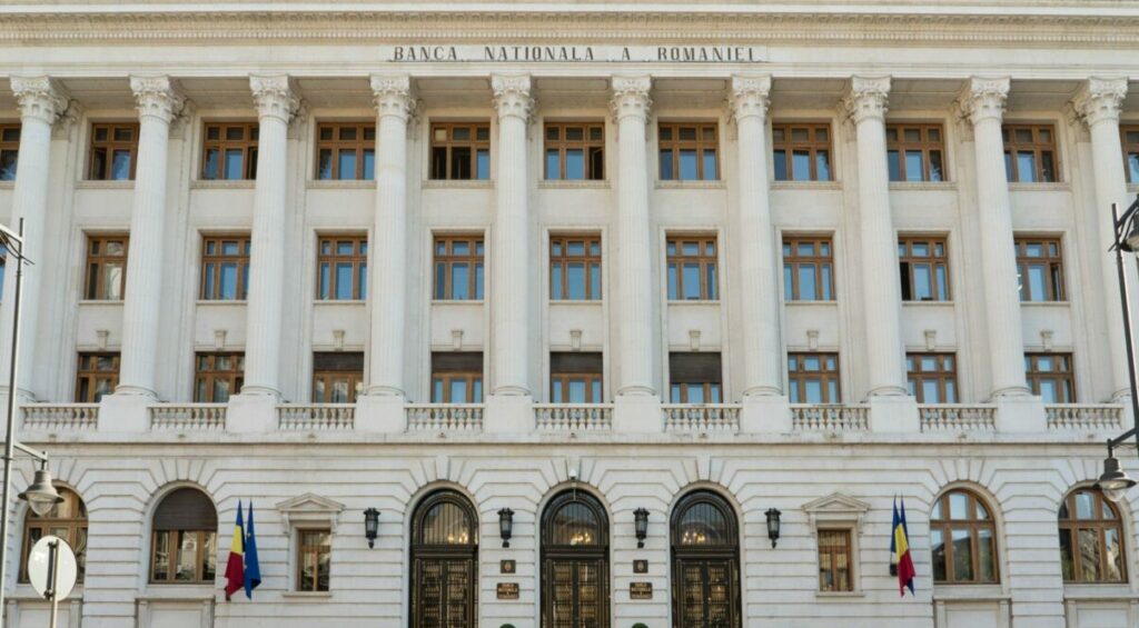 Taxarea sectorului bancar crește, dar statul pierde bani din veniturile BNR