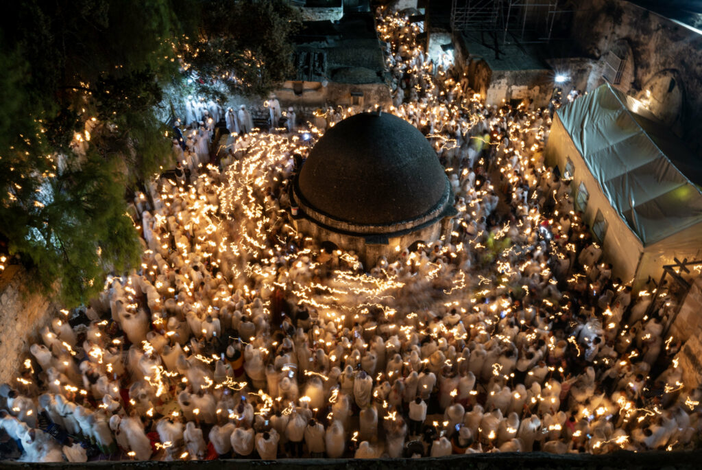 Patriarhul latin al Ierusalimului a fost împiedicat să celebreze Duminica Floriilor de către poliția israeliană. Emmanuel Macron își oferă „sprijinul deplin”