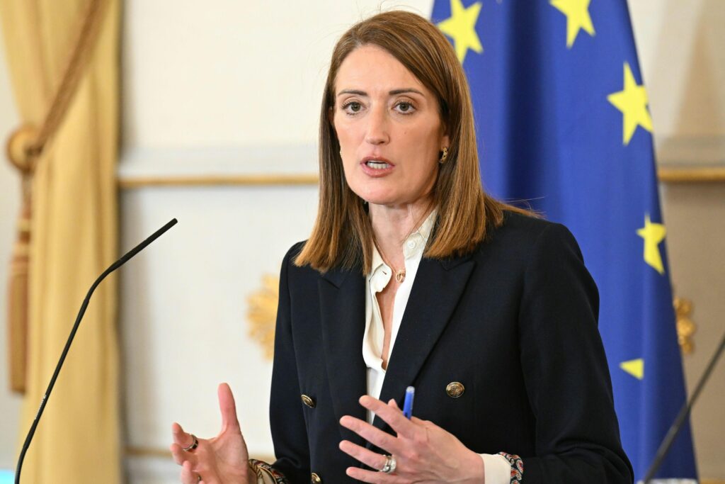 Roberta Metsola a anunțat la Strasbourg primii laureați ai Ordinului European de Merit. Maia Sandu și Volodimir Zelenski, printre ei