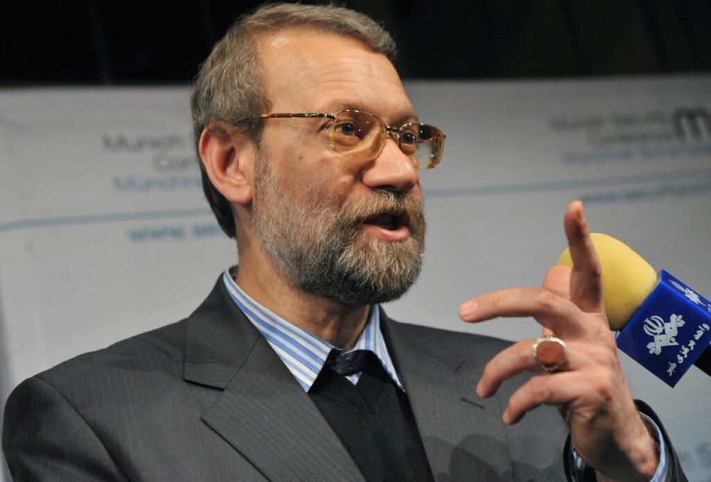 Șeful securității iraniene, Ali Larijani, respinge negocierile cu SUA și îl acuză pe Trump de haos