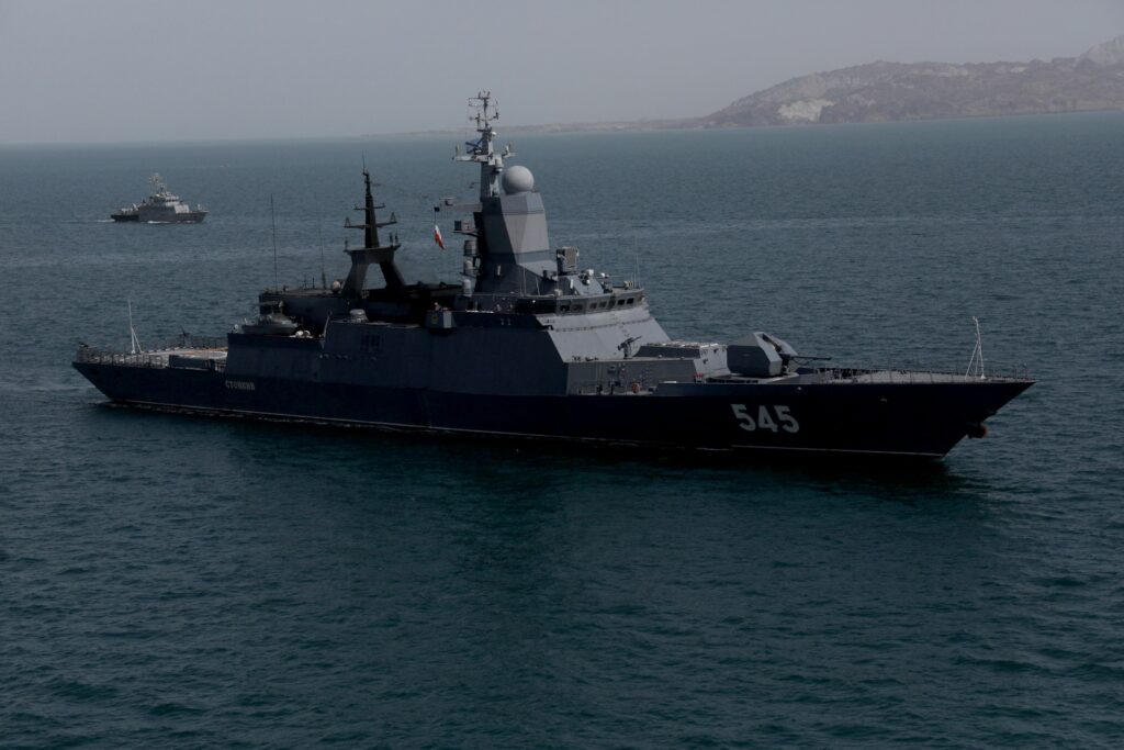 Energie mai scumpă la nivel mondial după blocarea exporturilor din Orientul Mijlociu