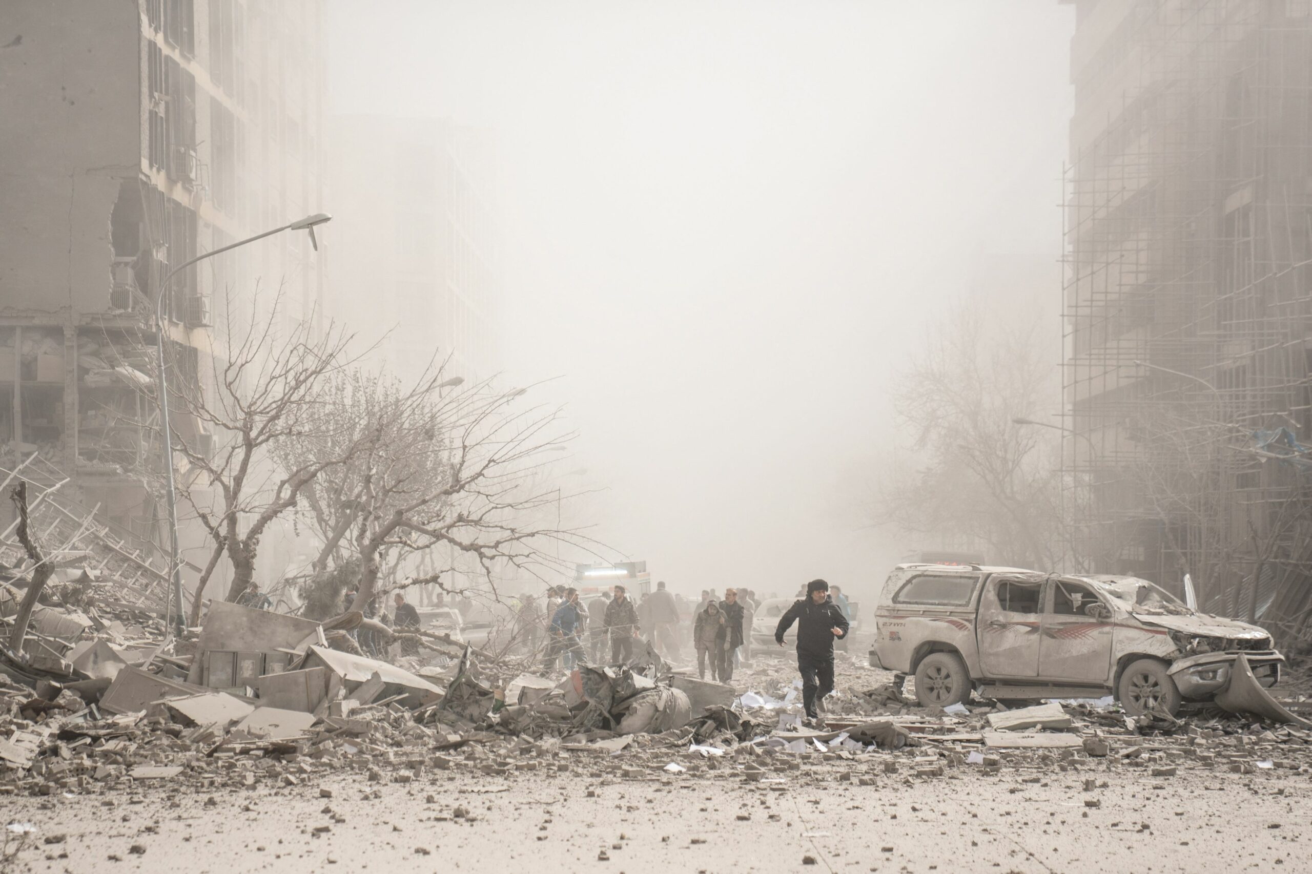 Poza pentru articolul Război în Orientul Mijlociu, ziua 6. Israelul semnalează o nouă lansare de rachete balistice din Iran / SUA identifică alți doi soldați uciși în atacul cu dronă din Kuweit