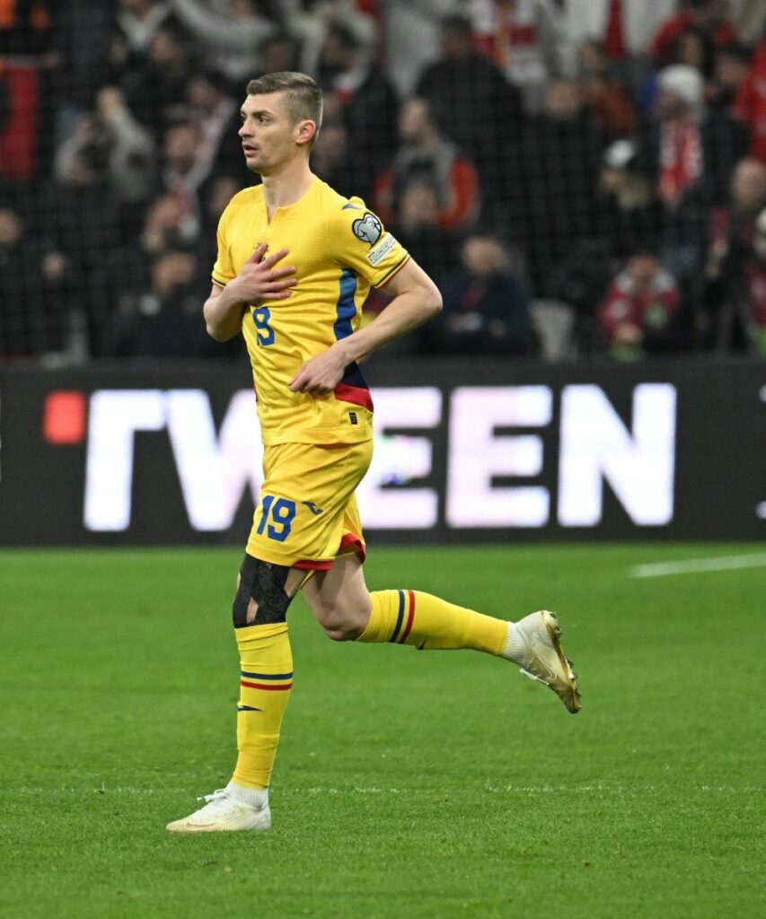 Liniște apăsătoare și tristețe profundă, atmosfera din vestiarul tricolorilor după eșecul de la Istanbul