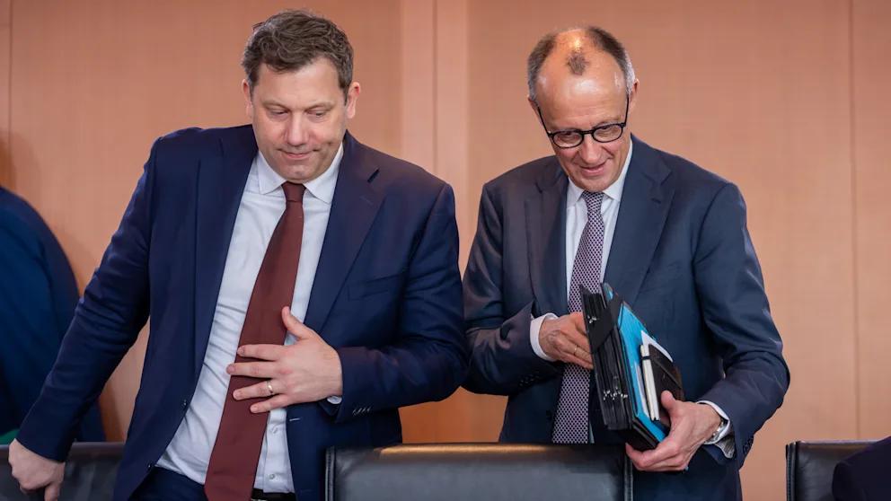 75% dintre germani sunt nemulțumiți de Guvernul Merz din cauza creșterii prețurilor la carburanți. Oamenii cer alte măsuri drastice împotriva taxelor și profiturilor companiilor