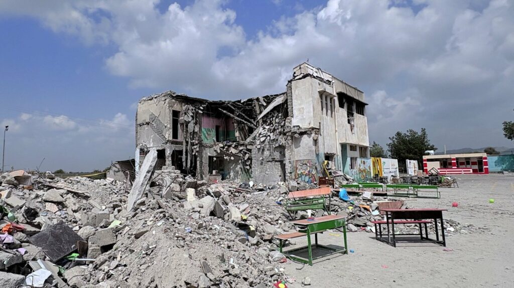 Iran: Peste 85.000 de obiective civile lovite în atacurile SUA–Israel. Sute de copii și profesori uciși