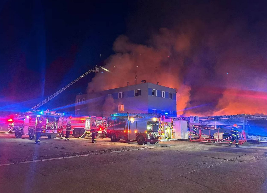 Cehia investighează incendiul de la fabrica de drone
