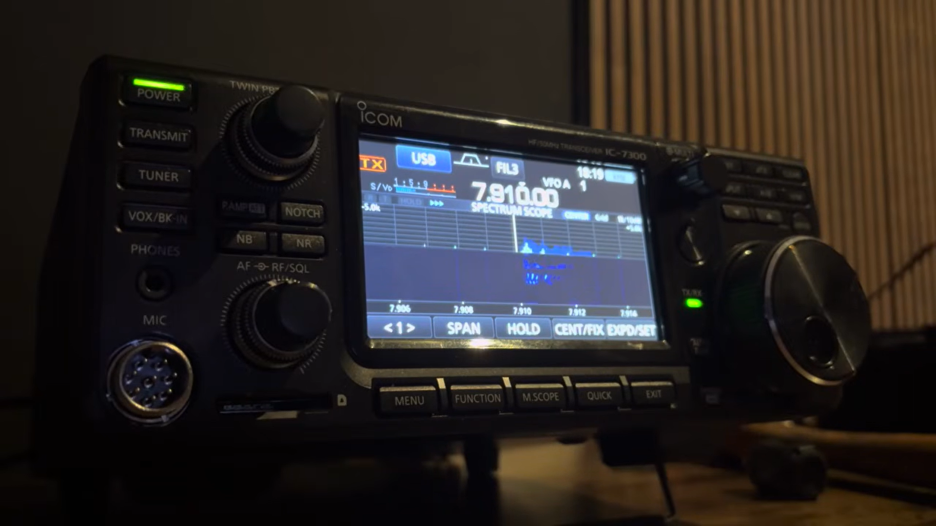 Transmisiuni radio misterioase din Orientul Mijlociu