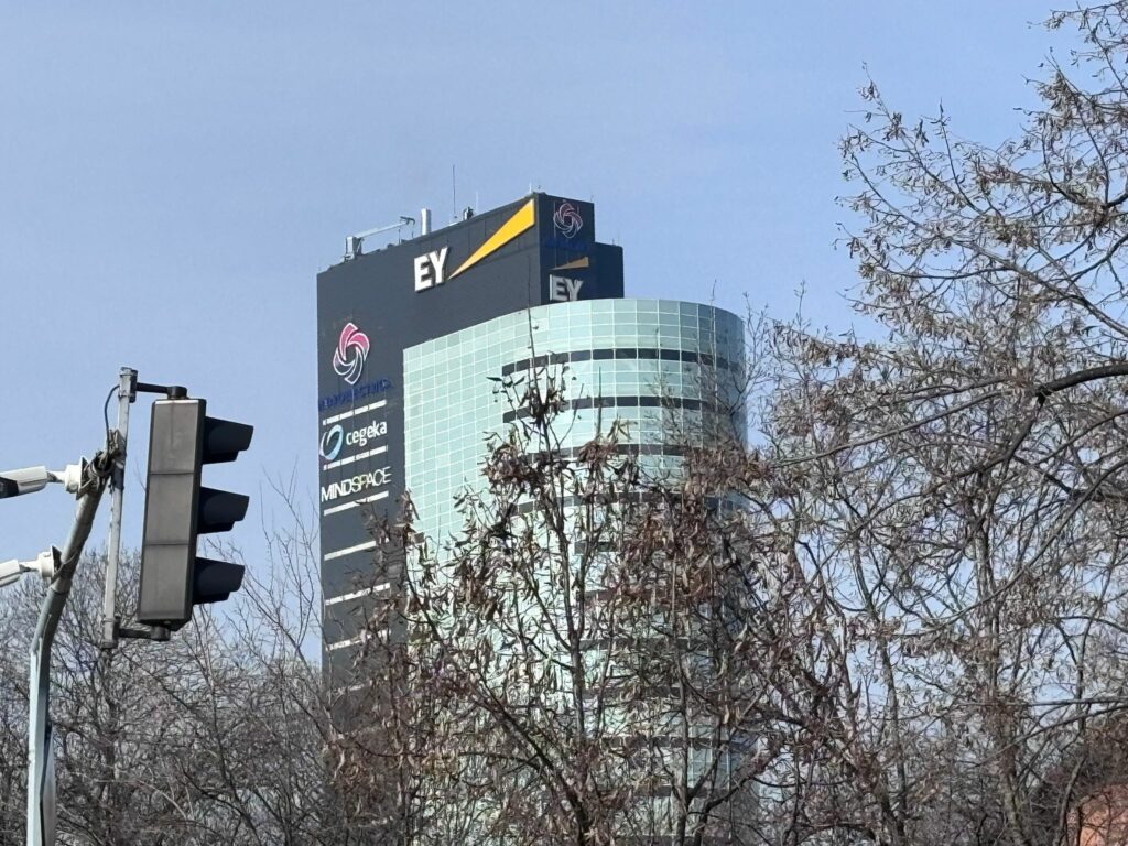 Numele Hidroelectrica apare într-o nouă campanie frauduloasă de investiții online. Avertismentul celui mai mare producător național de energie