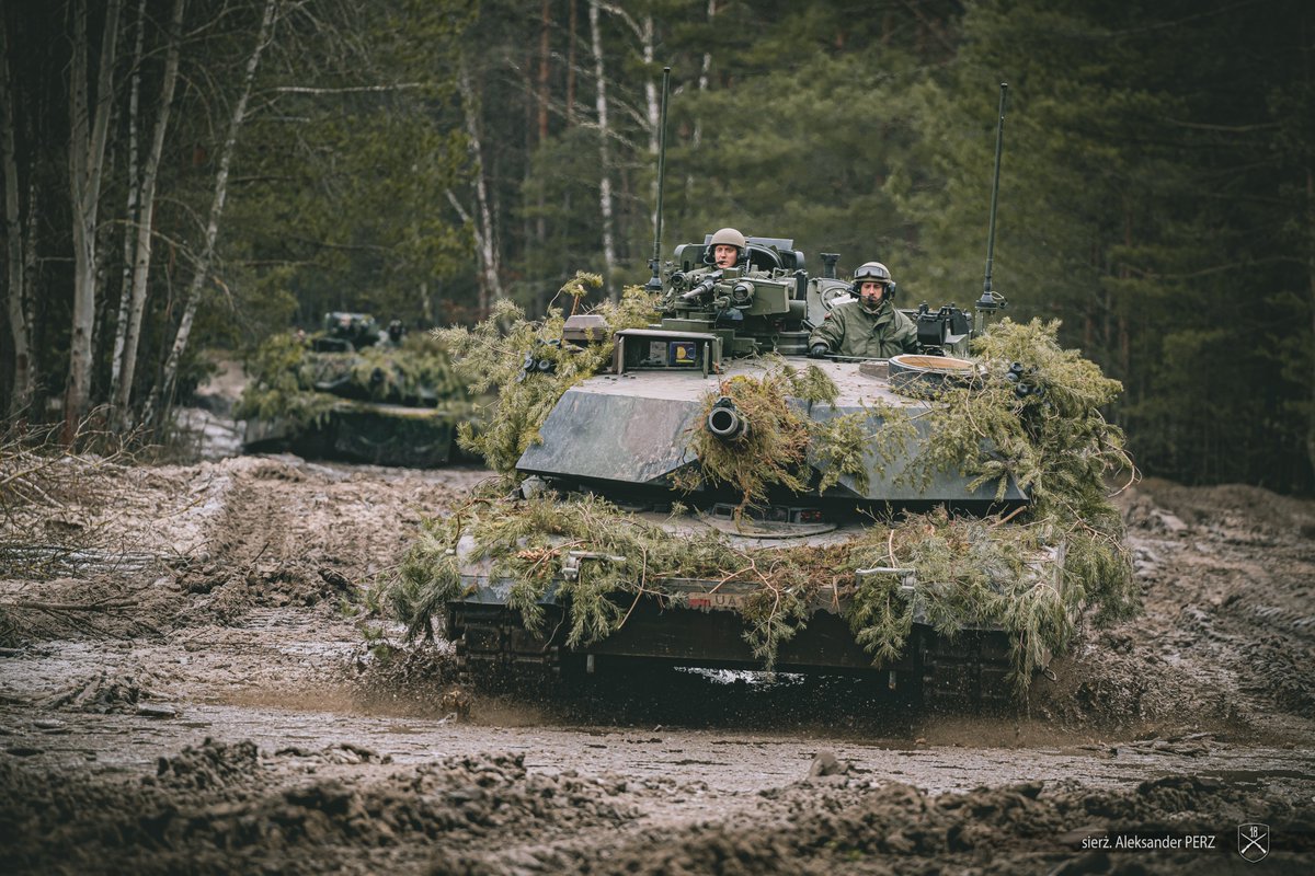 Polonia își testează echipamentul militar pe frontul din Ucraina. Producție comună de drone