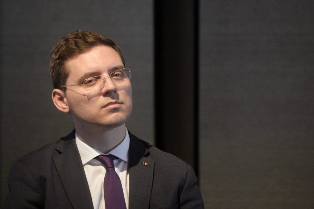 Negrescu: Persoanele cu autism nu trebuie să rămână invizibile. Politicile publice trebuie să țină cont de nevoile lor