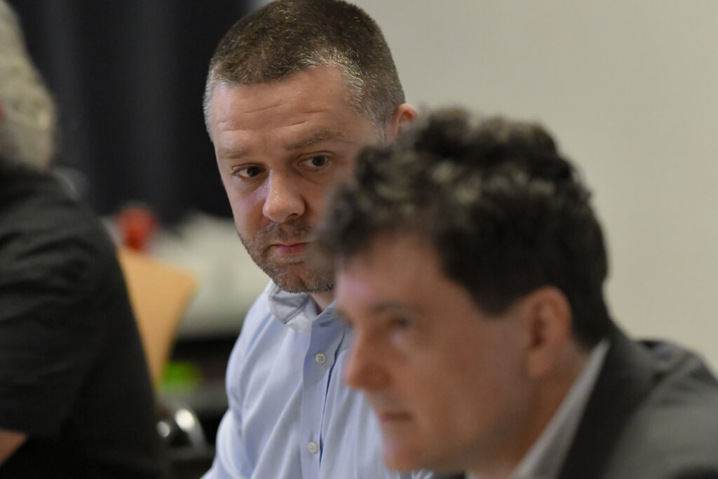 Gândul: Ciprian Ciucu avertizează că peste 200 de milioane de euro din fonduri UE sunt în pericol la Primăria Capitalei