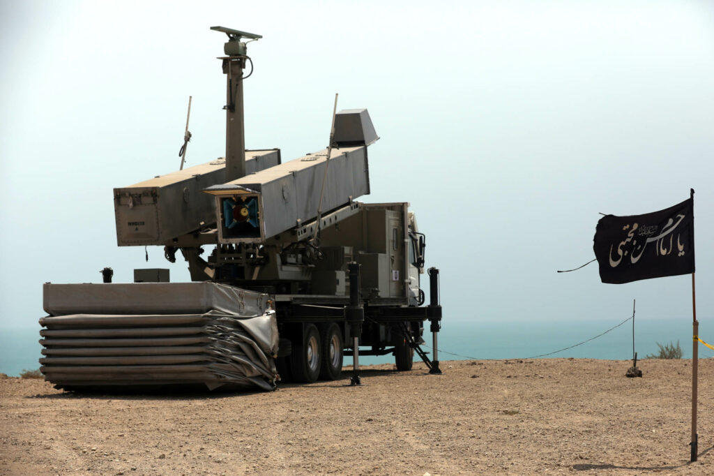 Iranul sfidează ultimatumul SUA privind redeschiderea strâmtorii Ormuz. Trump amenință cu atacuri asupra infrastructurii